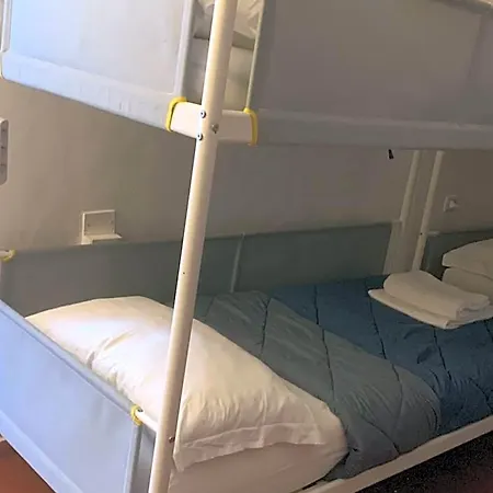 Short Stop Room-2